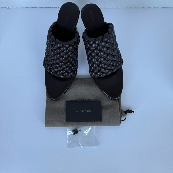 Bottega Veneta Brown Intrecciato Curve Heeled Sandals NWT - Picture 9 of 13